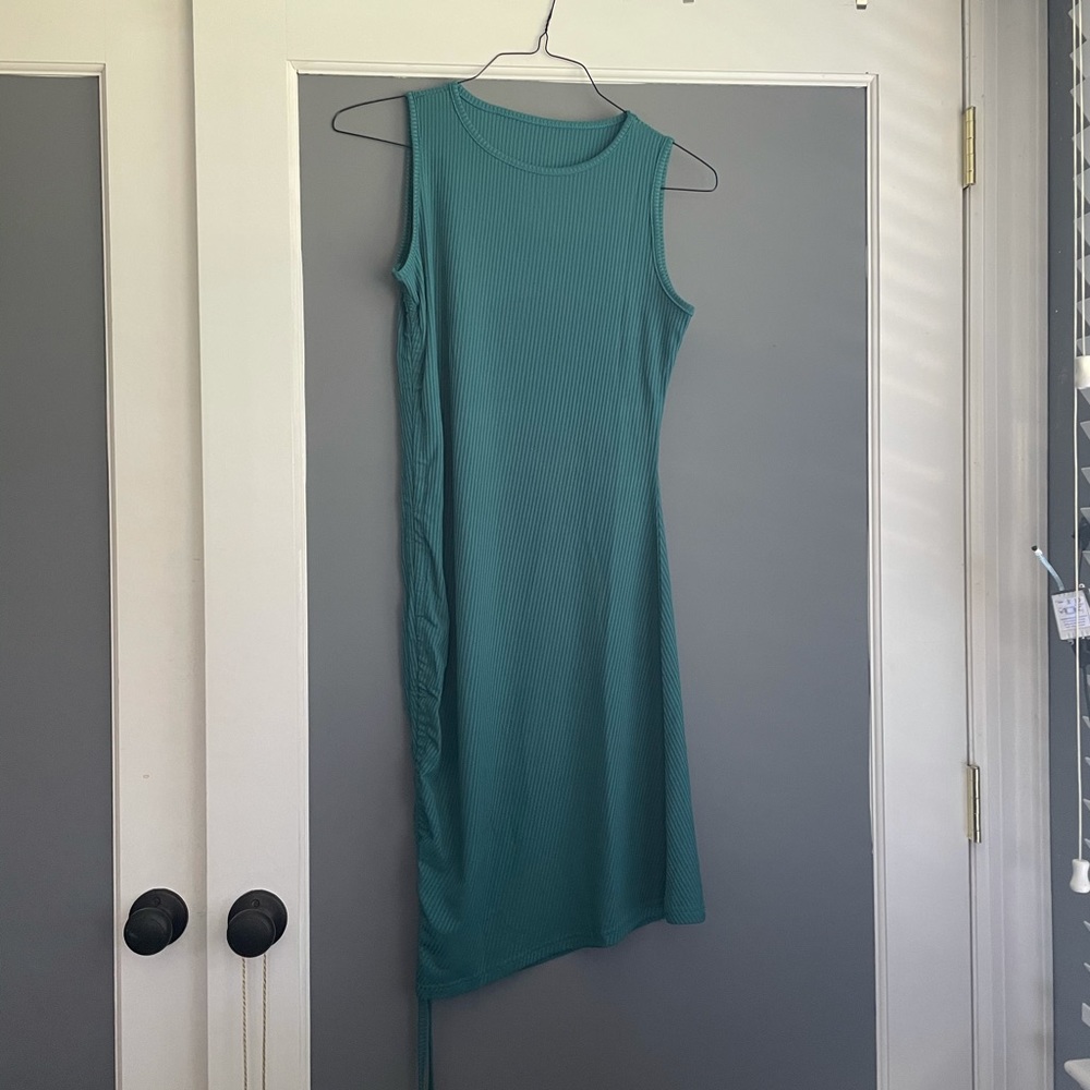 NEVER WORN!! ✨ - Picture 3 of 3